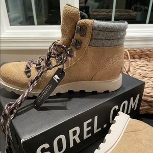 Sorel Ainsley Conquest Boots 7.5
